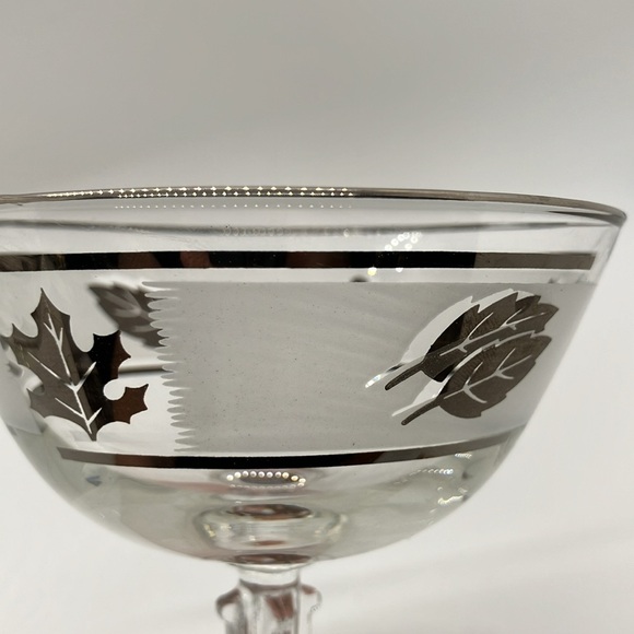 Libbey Silver Leaf Champagne Glasses Set of 2 - Picture 7 of 10